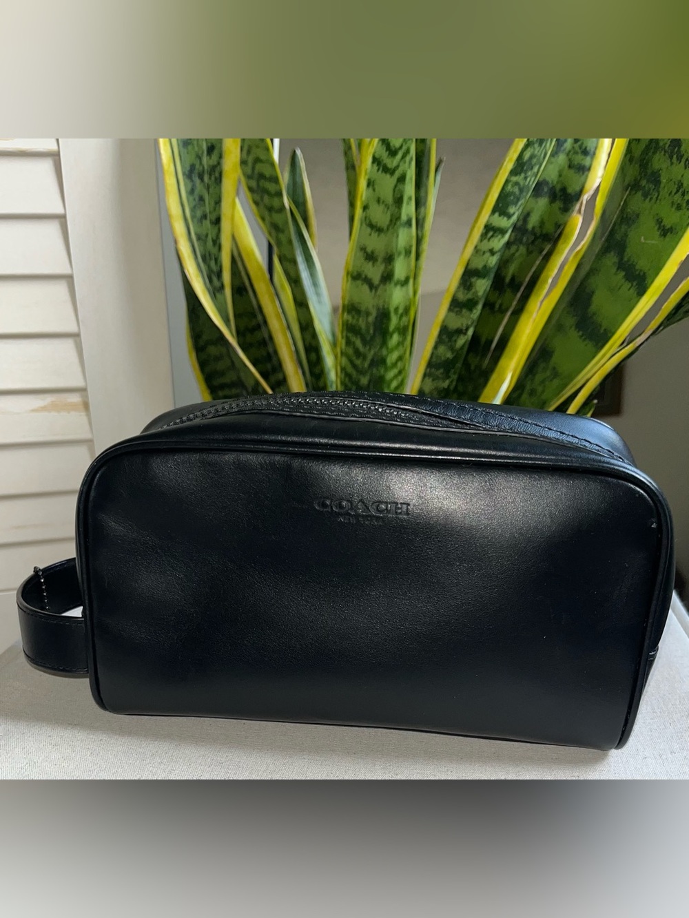 NWOT COACH Leather Small Travel Kit Black